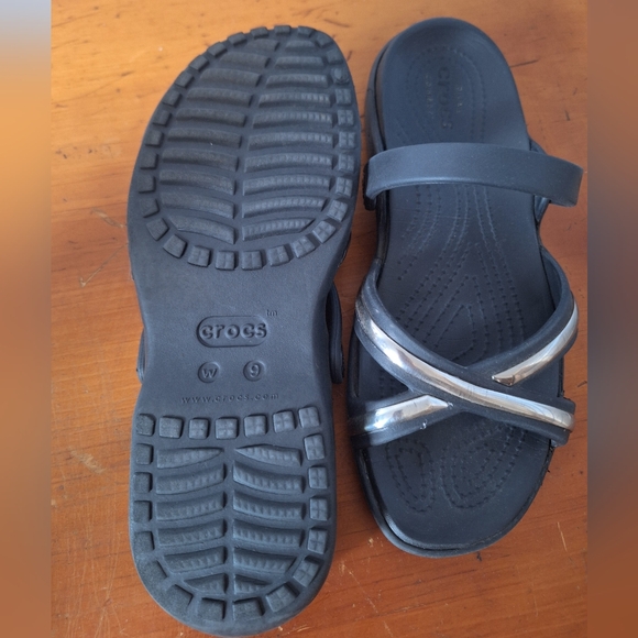 Crocs Meleen Dual Comfort Metalblock Black and Silver Slide Sandals Size 9 W - Picture 2 of 5